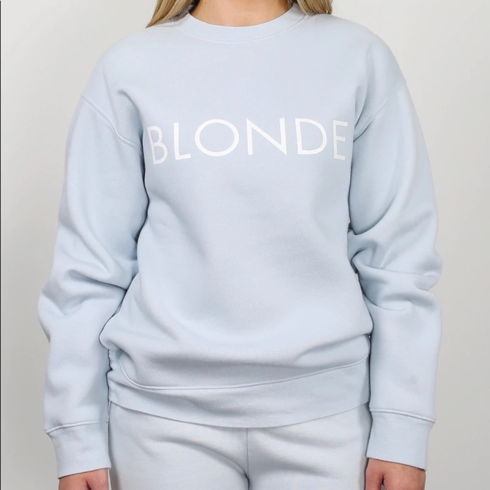 SOLD NWT M/L Blonde crew by brunette the label